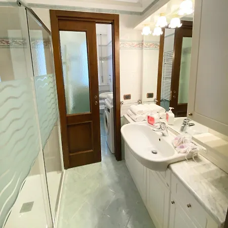 Grand Apartment