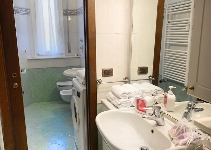 Grand Apartment *